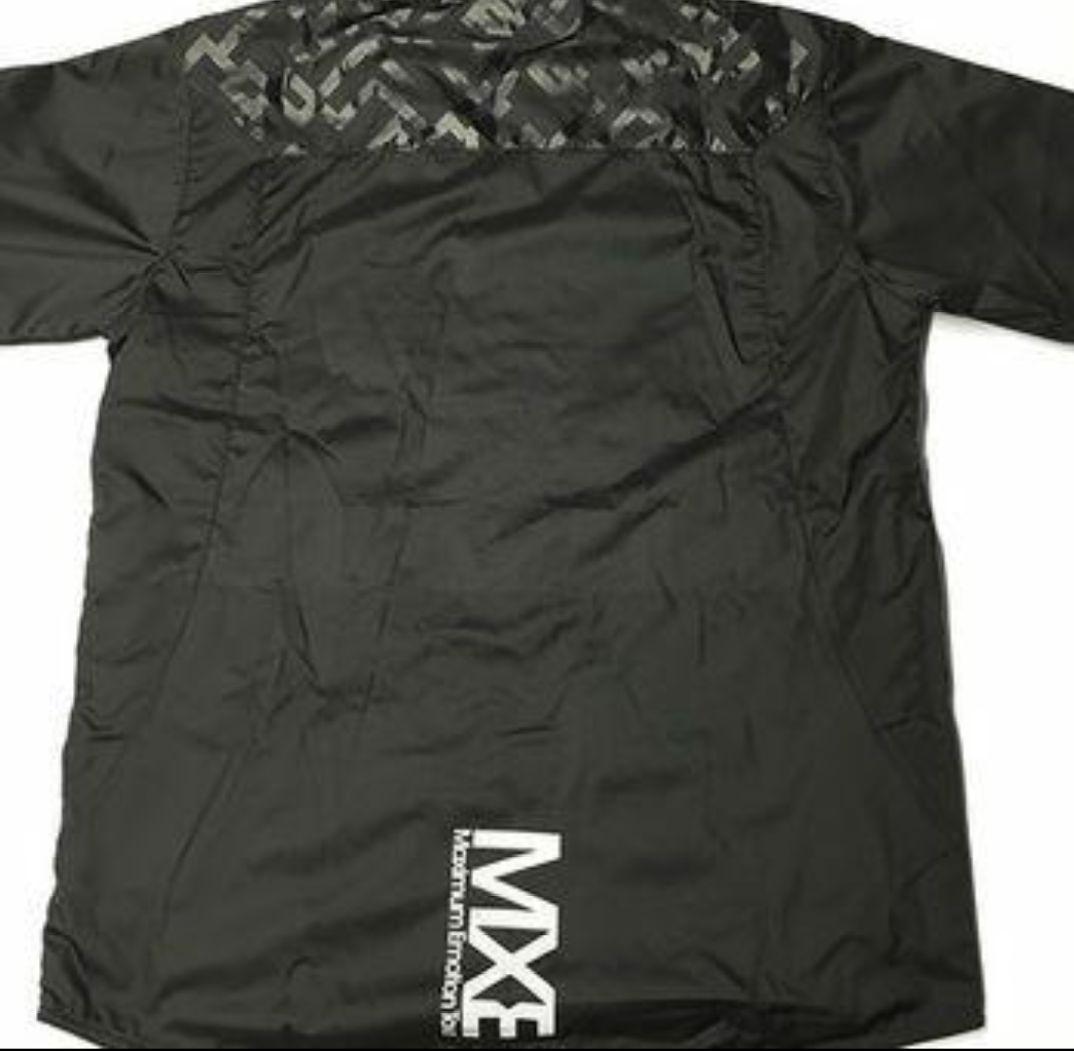 布袋寅泰グッズ　ウィンドブレーカー