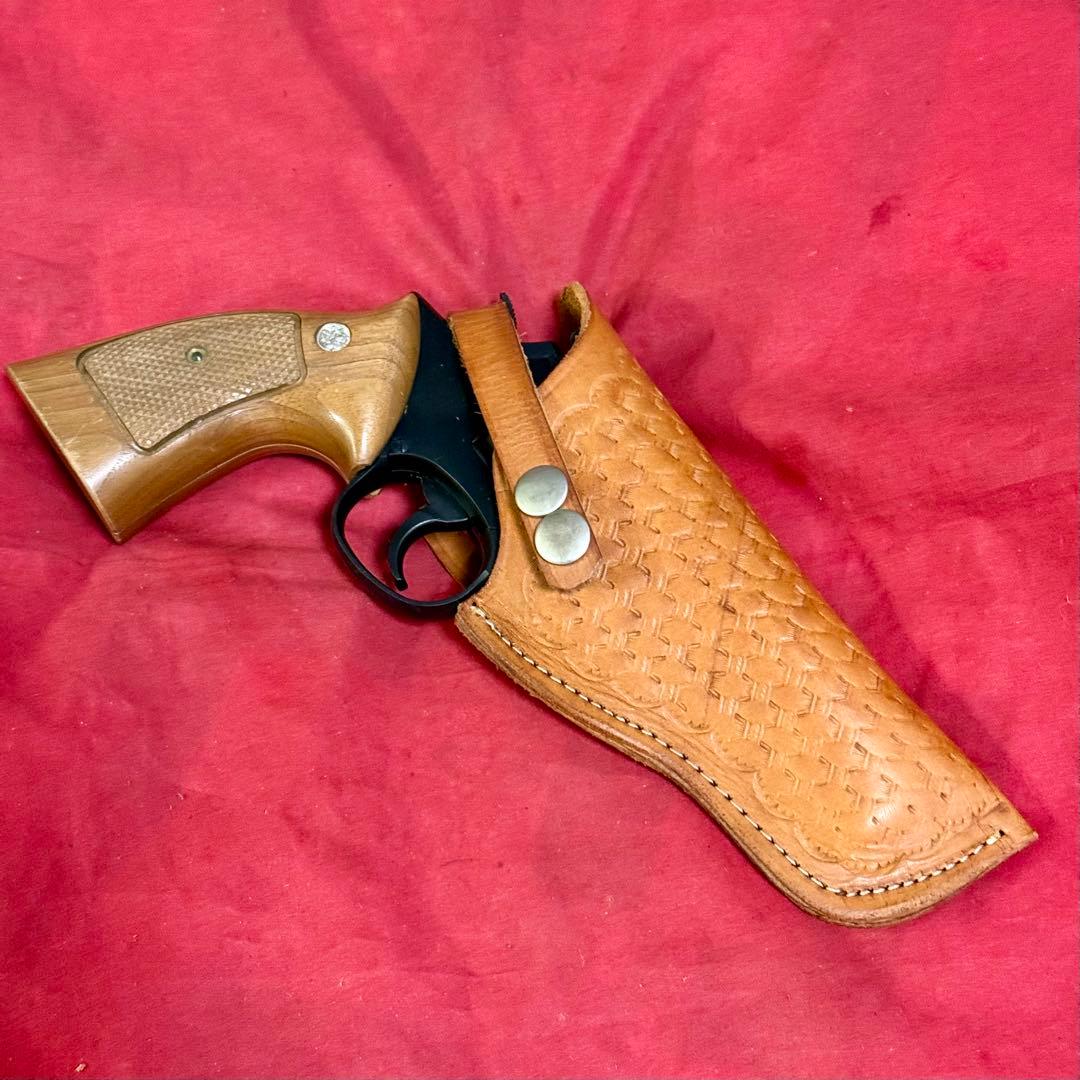 革製 リボルバー用 ヒップホルスター ベージュ バスケット調 革製ホルスター