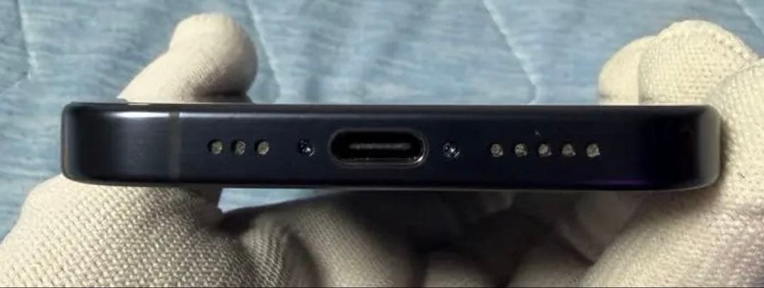 【極美品】iPhone15 Pro simフリー 128GB+ESRケース