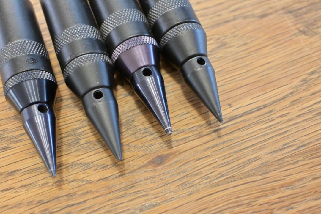 QUADRASPIRE　スパイク　ブラック　19mm 4個