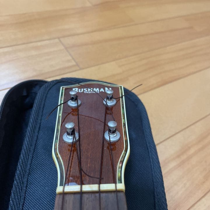BUSHMANソプラノウクレレ