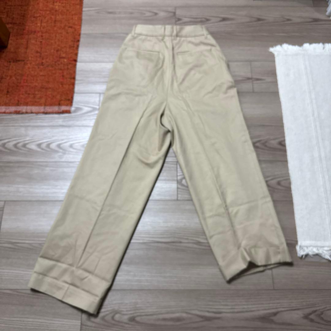 KIN チノパン　ベージュ　Sサイズ程度　日本製　マチュピチュ