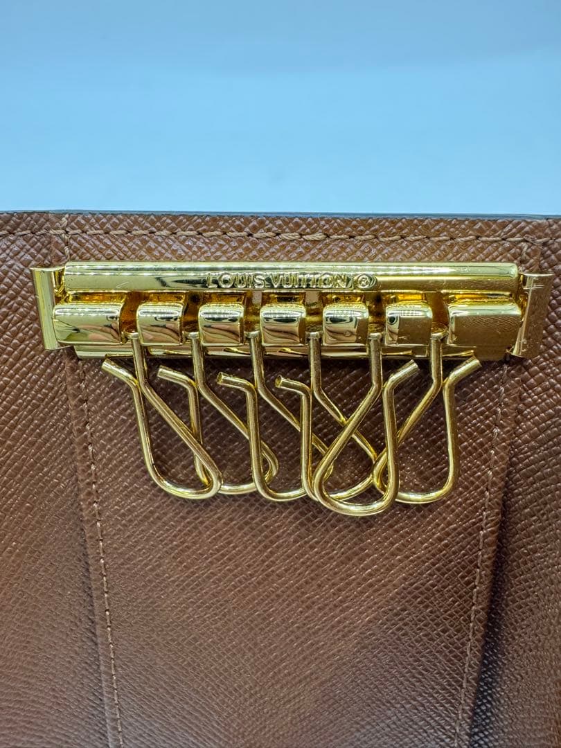 ルイヴィトン 6連キーケース モノグラム ミュルティクレ6 キーケース