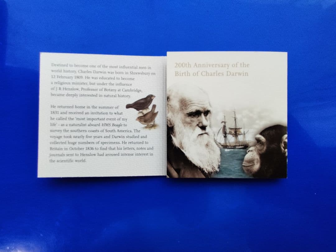 イギリス　2ポンドバイメタルピエフォー銀貨（チャールズ・ダーウィン）2009年