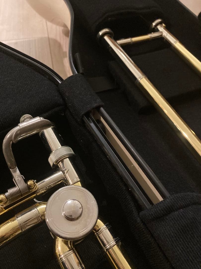 【値下げ中】YAMAHA xeno882Oトロンボーン テナーバス ケース付き