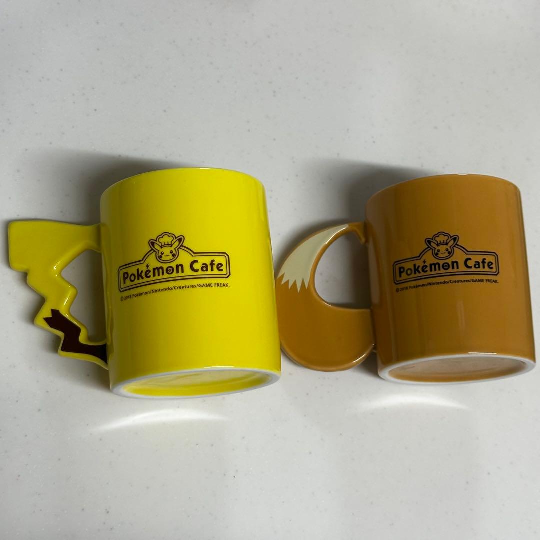 ポケモンカフェ ピカチュウ イーブイ　スーベニア マグカップ