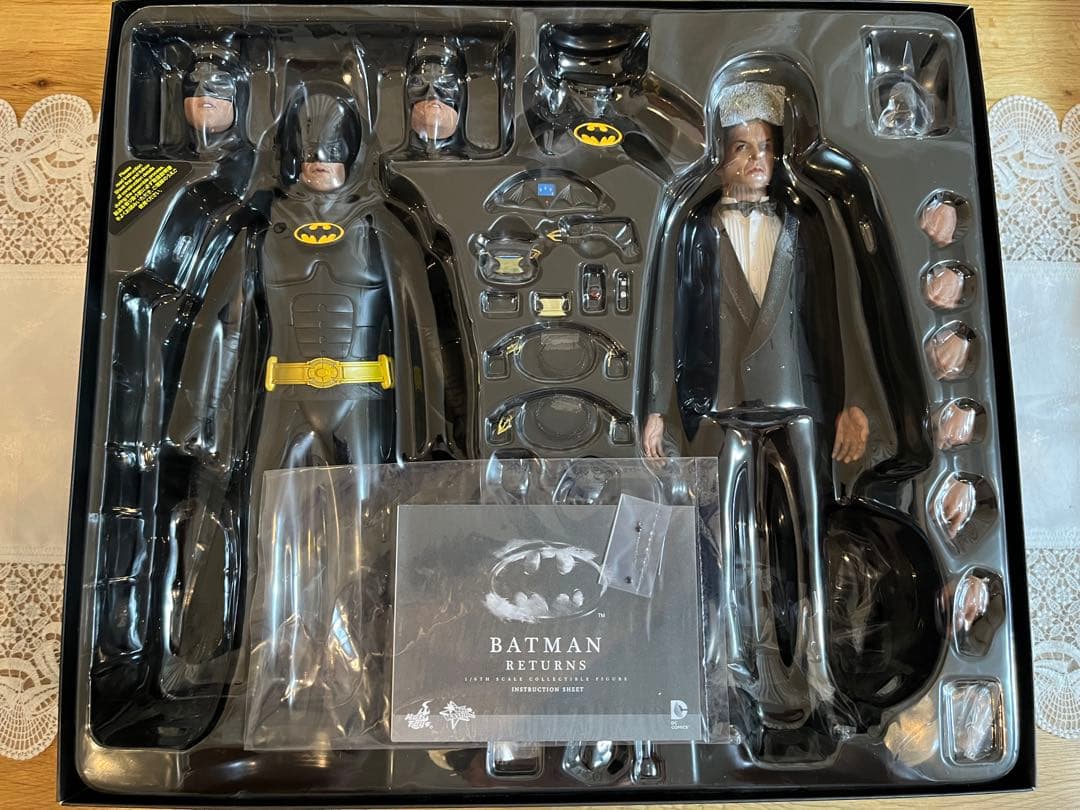 ホットトイズ　mms294 バットマンリターンズ　バットマン&ブルースウェイン