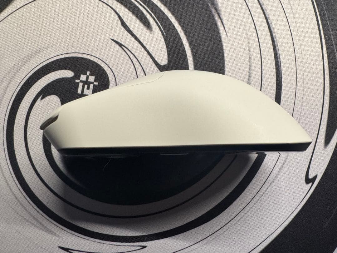 RAWM ES21 PRO ゲーミングマウス