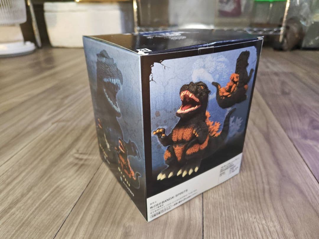 鎮座獣 バーニングゴジラ