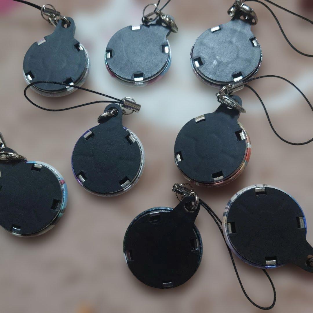 境界の彼方　栗山未来　神原秋人　名瀬美月 名瀬博臣　缶バッジ