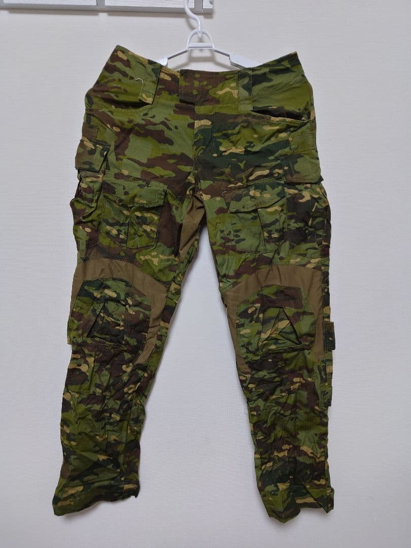 CryePrecisionタイプ コンバットシャツ・パンツ　マルチカムトロピック