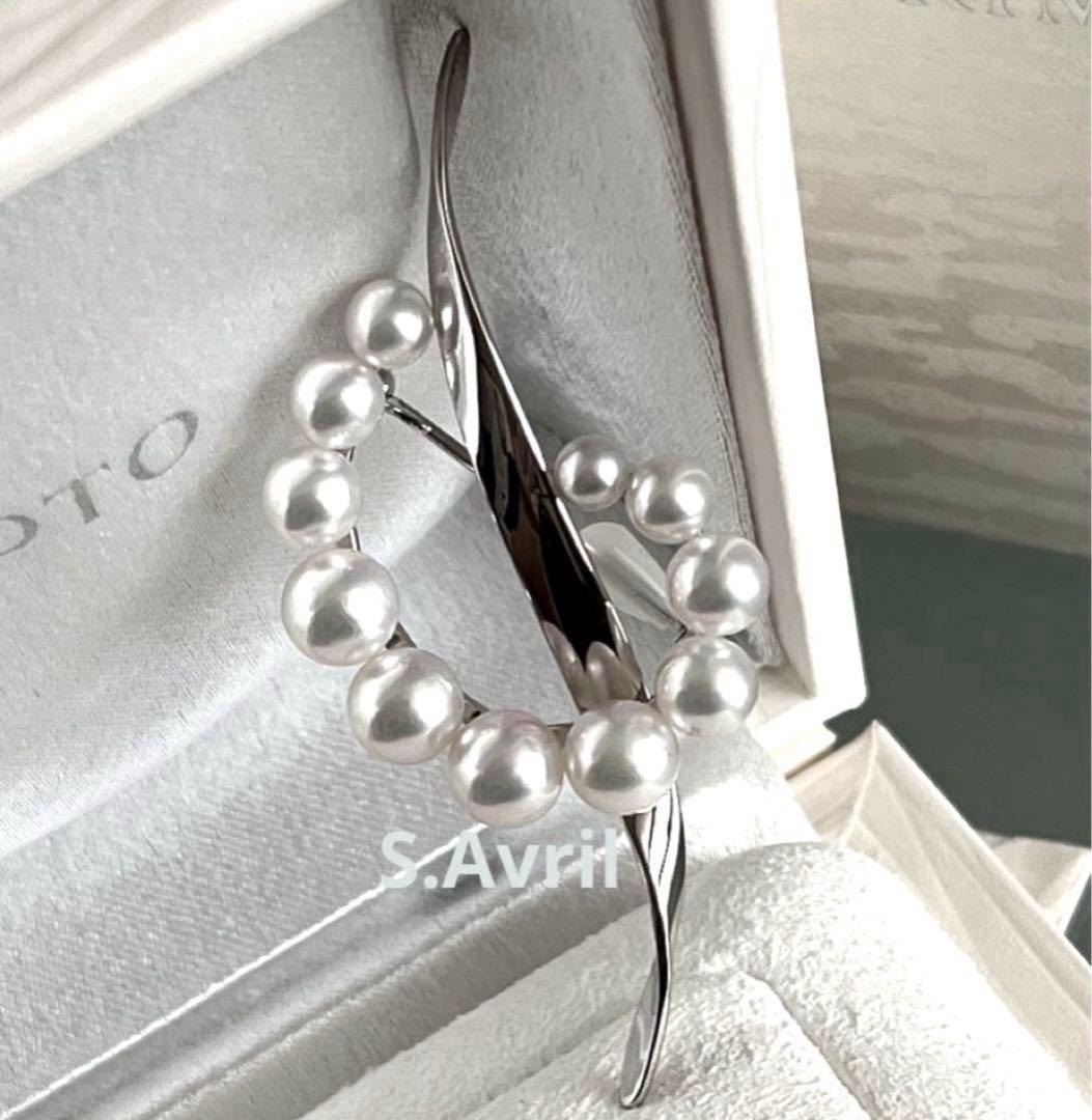 ミキモト　ブローチ　K18WG 入手困難　MIKIMOTO