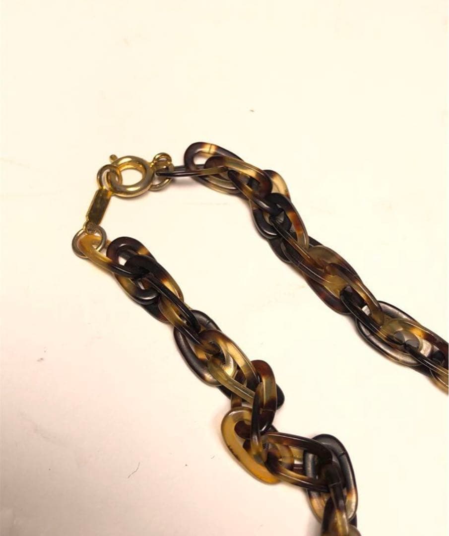 カメオ　琥珀ペンダント　鼈甲　首飾り　作家物　金彩