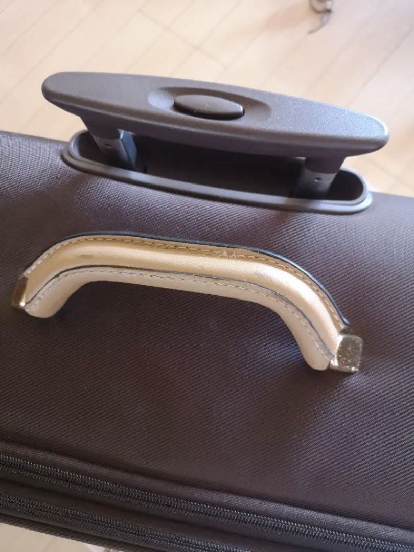 39 サムソナイト　スーツケース