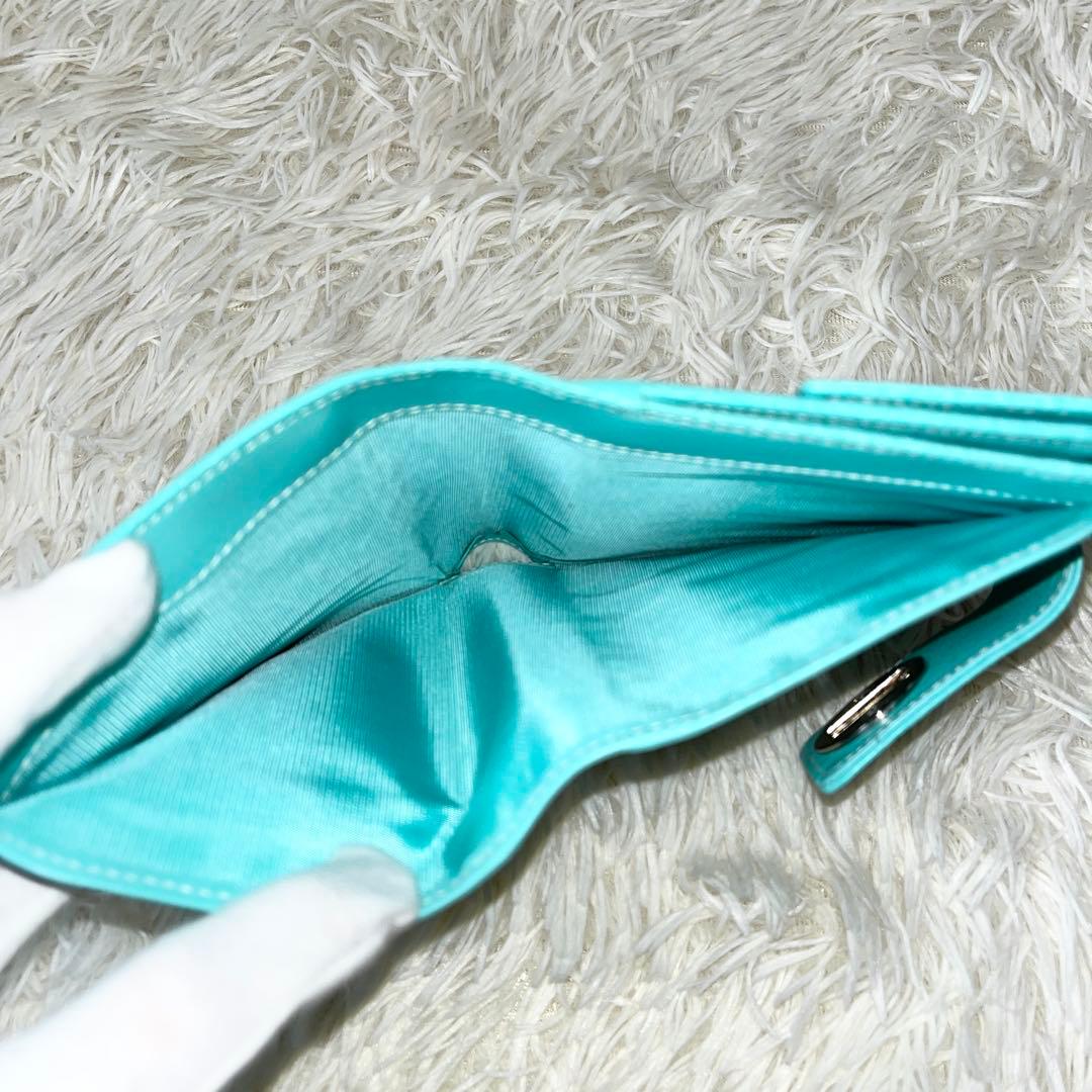 新品未使用✨ティファニー　二つ折り財布　ターンロック　ティファニーブルー　レザー