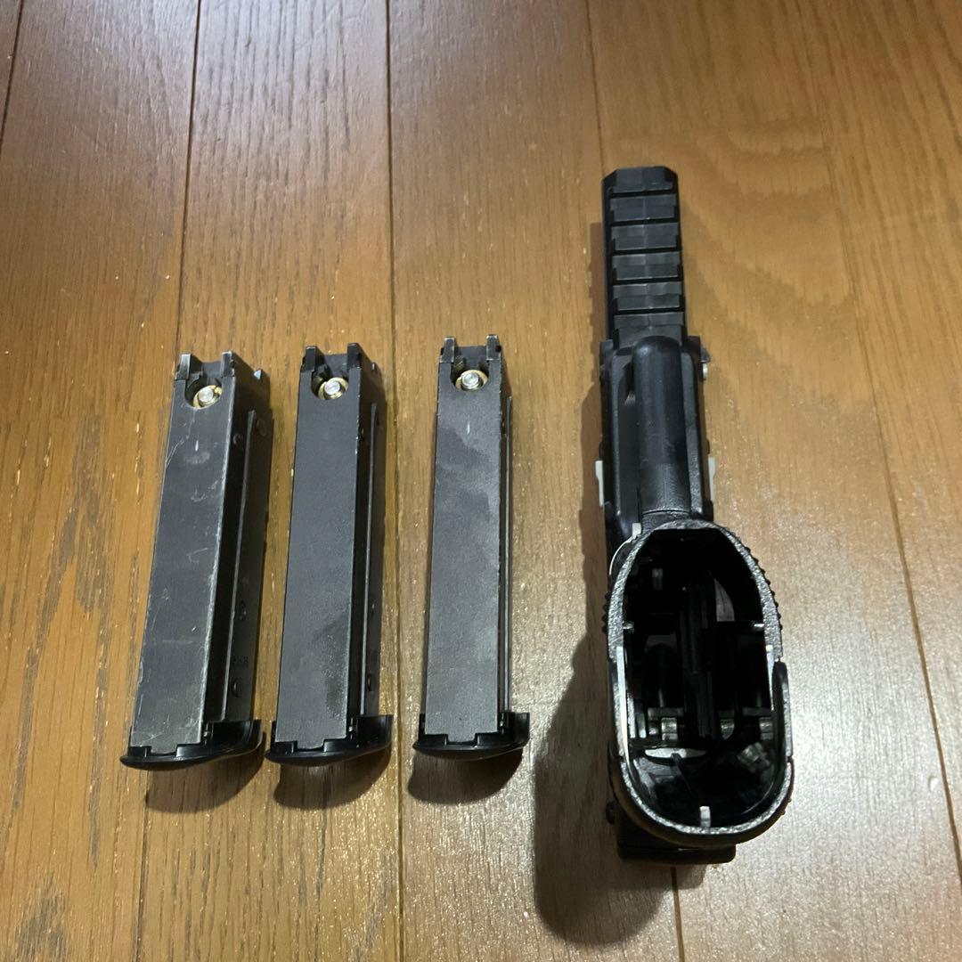 東京マルイFN Five-seveNマガジン付き　ガスガン