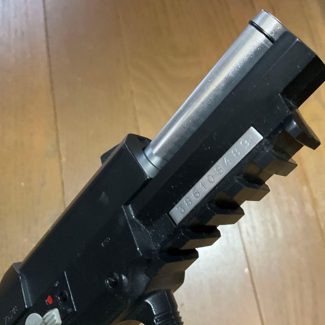 東京マルイFN Five-seveNマガジン付き　ガスガン