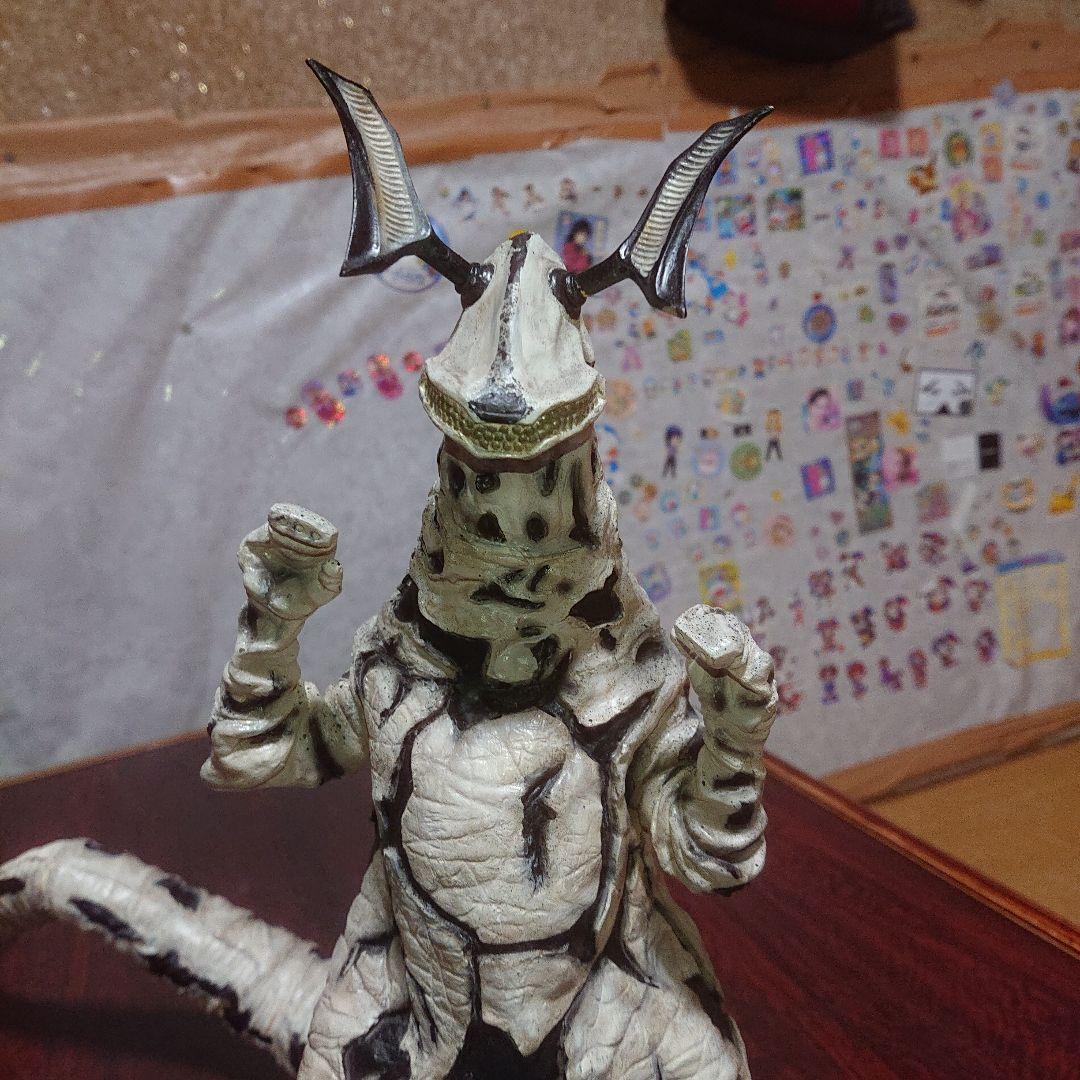 WAVE/エレキング ガレージキット