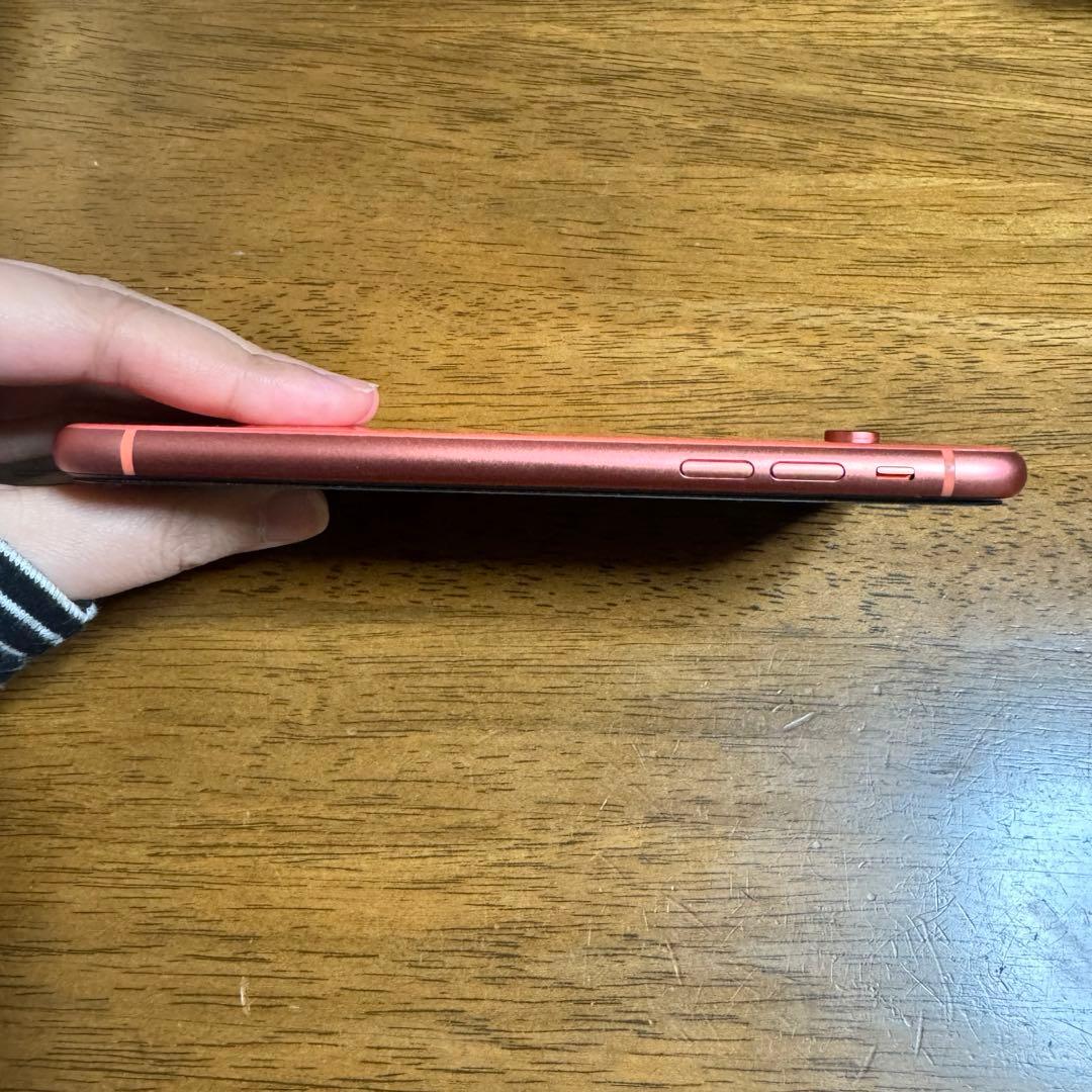 iPhoneXR　コーラルピンク　128GB