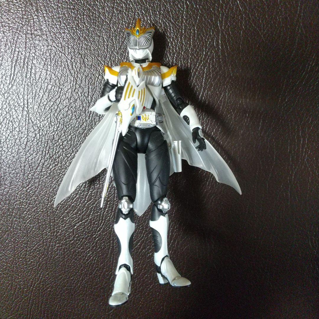 S.H.Figuarts 仮面ライダーファム