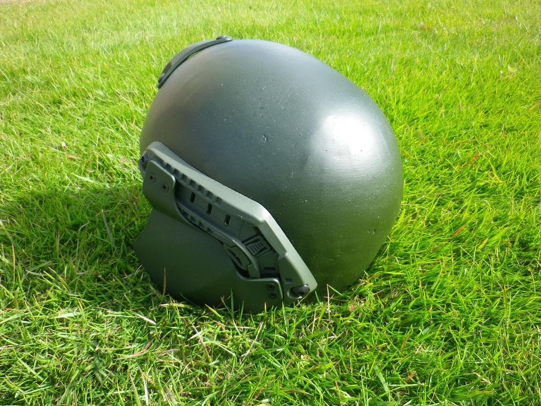 大日本帝国　鉄帽改造　タクティカルヘルメット　【製作後未使用】