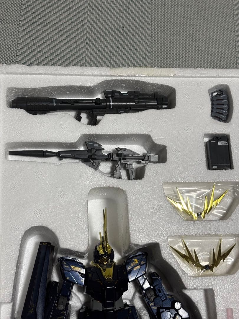 G.F.Fメタルコンポジット＃1011 RX-0ユニコーンガンダム2号機バンシィ