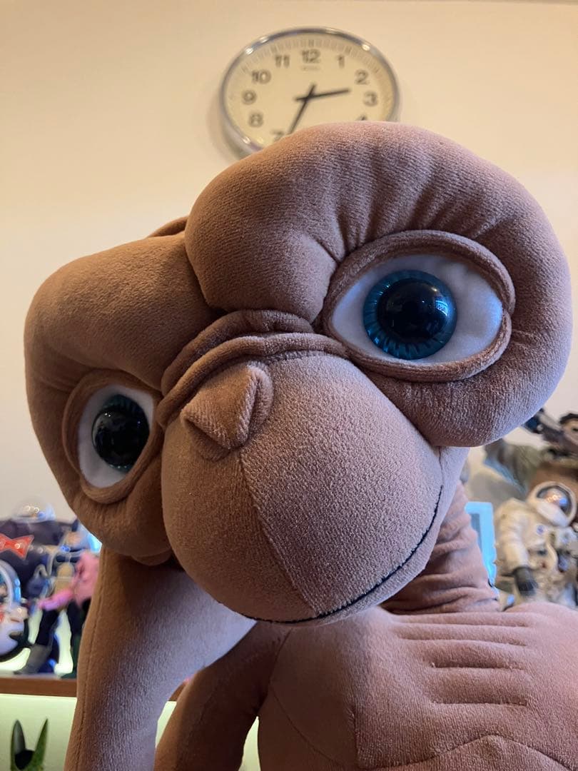 E.T. トイザらス限定 特大ぬいぐるみ20周年記念