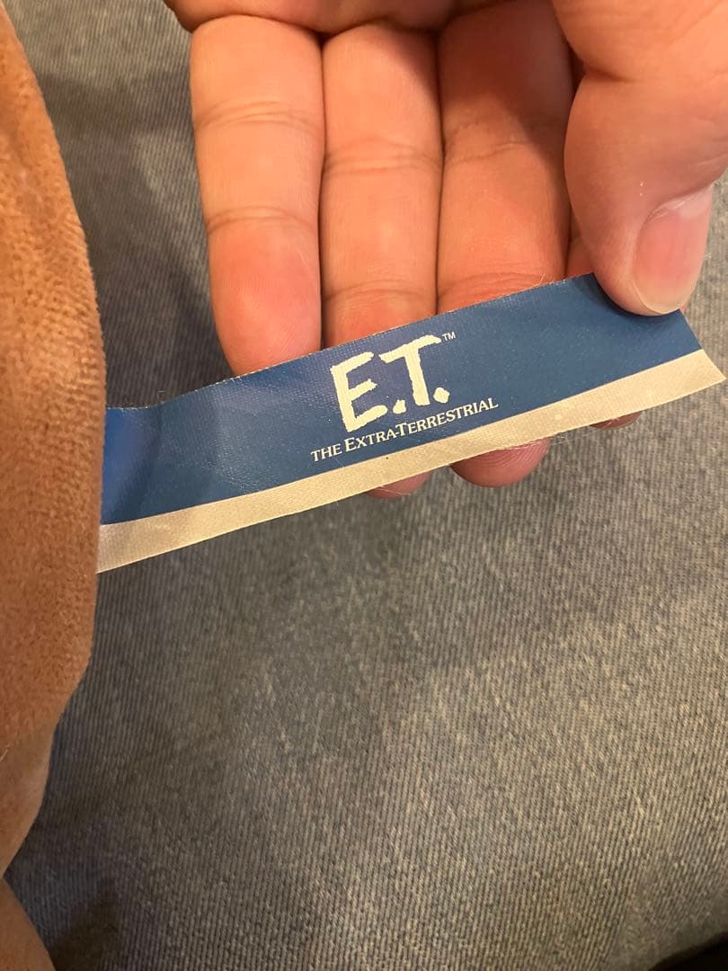 E.T. トイザらス限定 特大ぬいぐるみ20周年記念