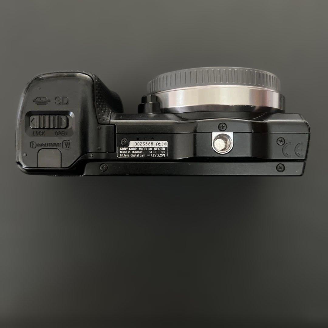 SONY ミラーレス一眼NEX-5R ブラック　ボディ、バッテリー、充