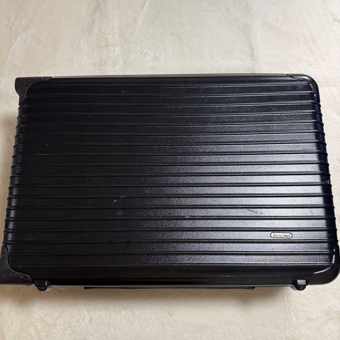 人気RIMOWA SALSA TROLLY 82 ブラック　TASロック2輪