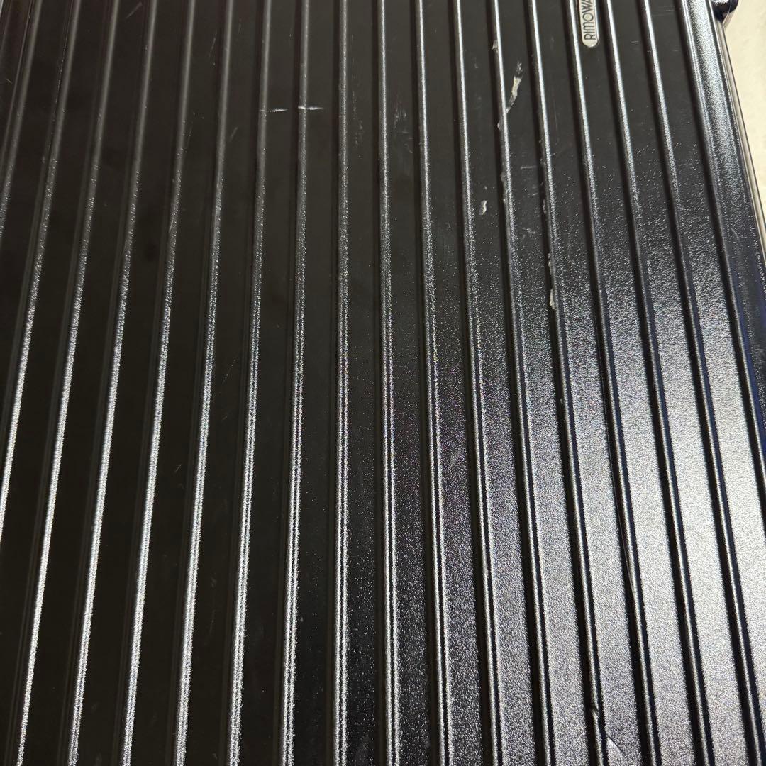 人気RIMOWA SALSA TROLLY 82 ブラック　TASロック2輪