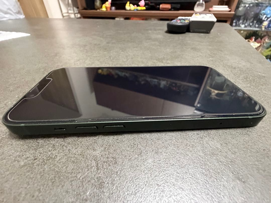 【丁寧梱包】【即日発送】Apple iPhone 13 グリーン