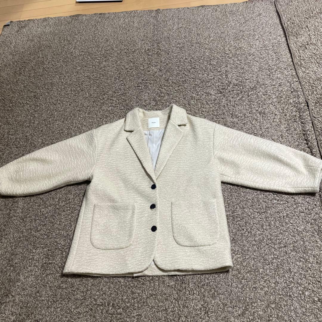 Èaphi アイボリー チェスターコート