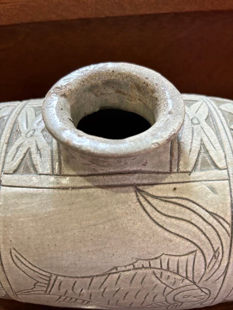 俵壺　置物　魚