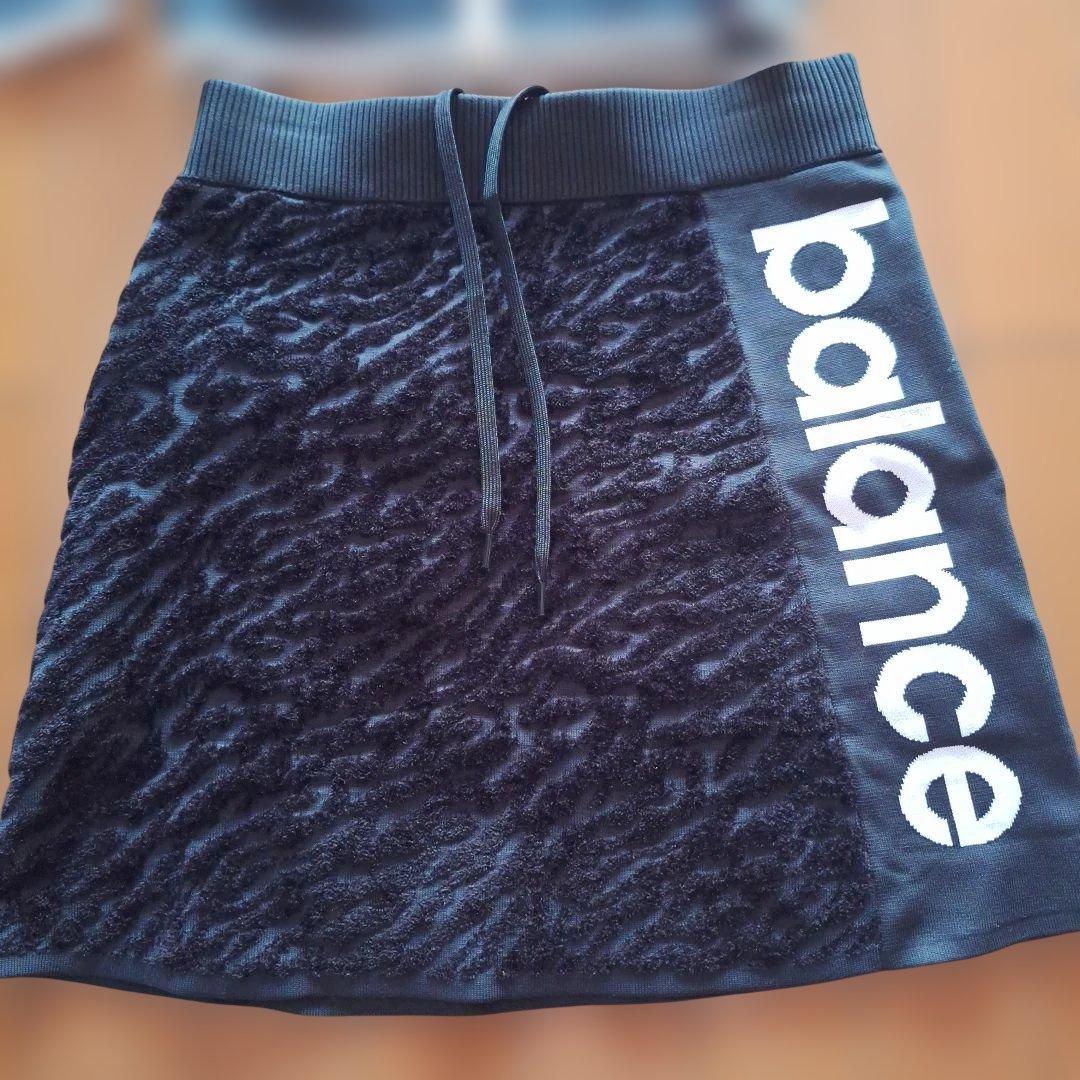 【美品】ニューバランスゴルフ レディース　セットアップ 黒ゼブラ