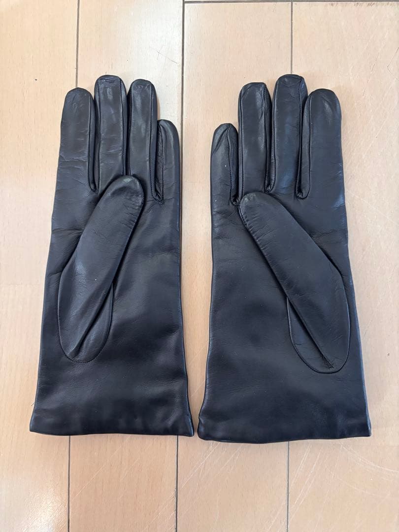 Sermoneta gloves黒レザー手袋