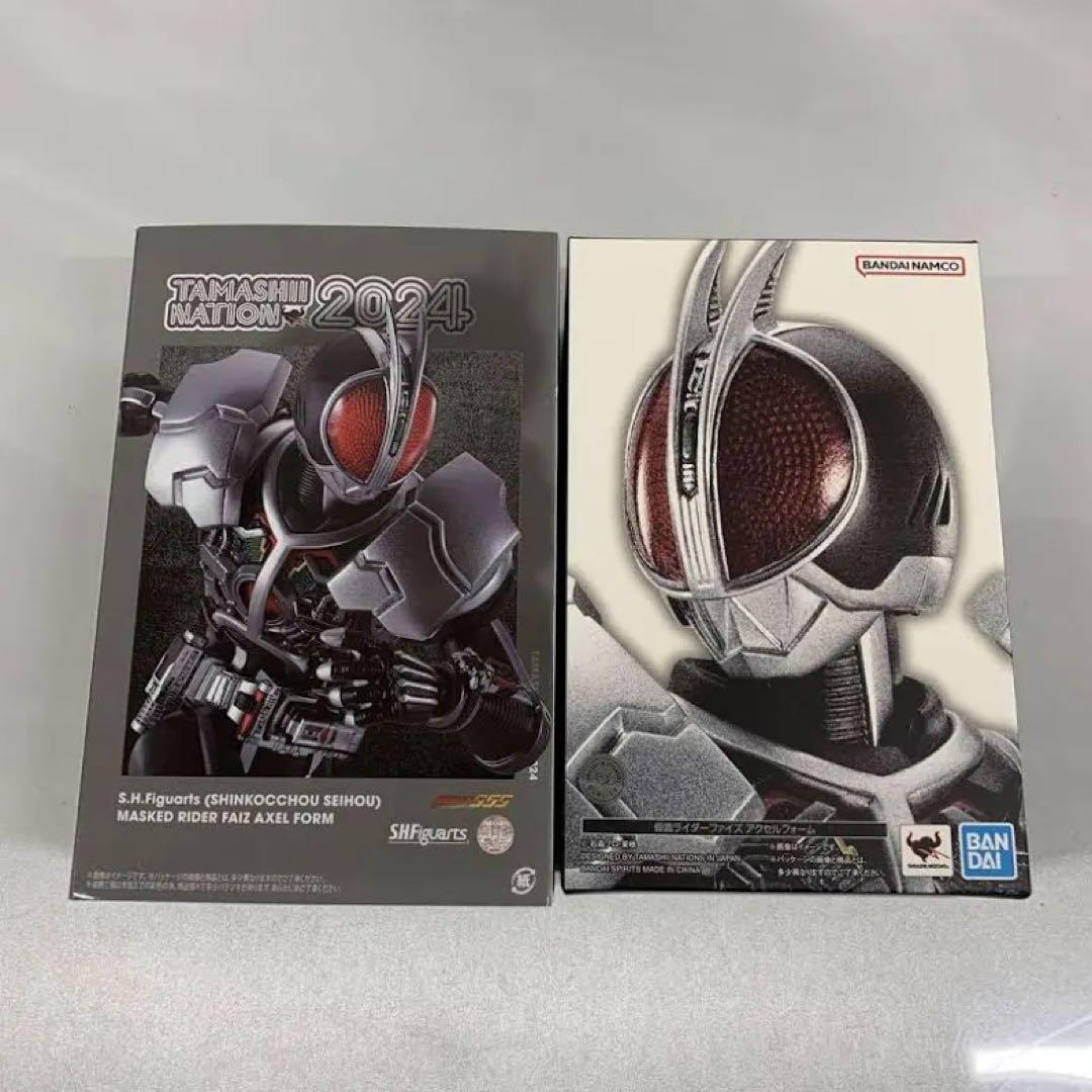 S.H.Figuarts 真骨彫製法 仮面ライダーファイズ アクセルフォーム