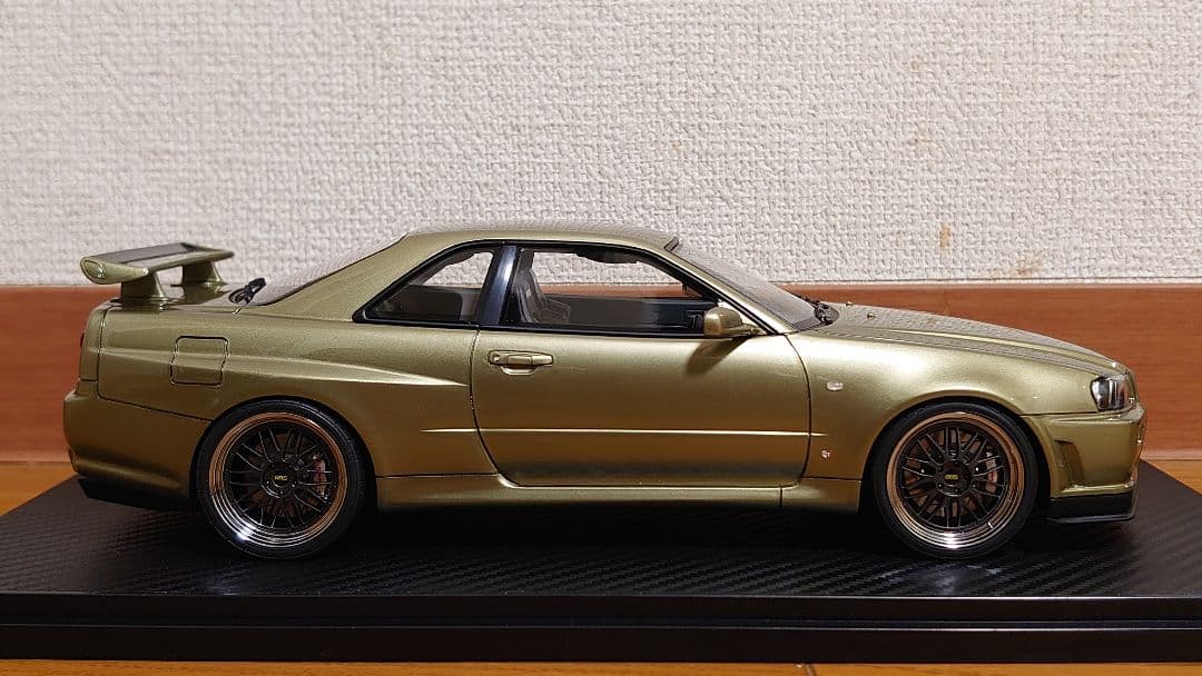 1/18 イグニッションモデル スカイライン GT-R bnr34 r34