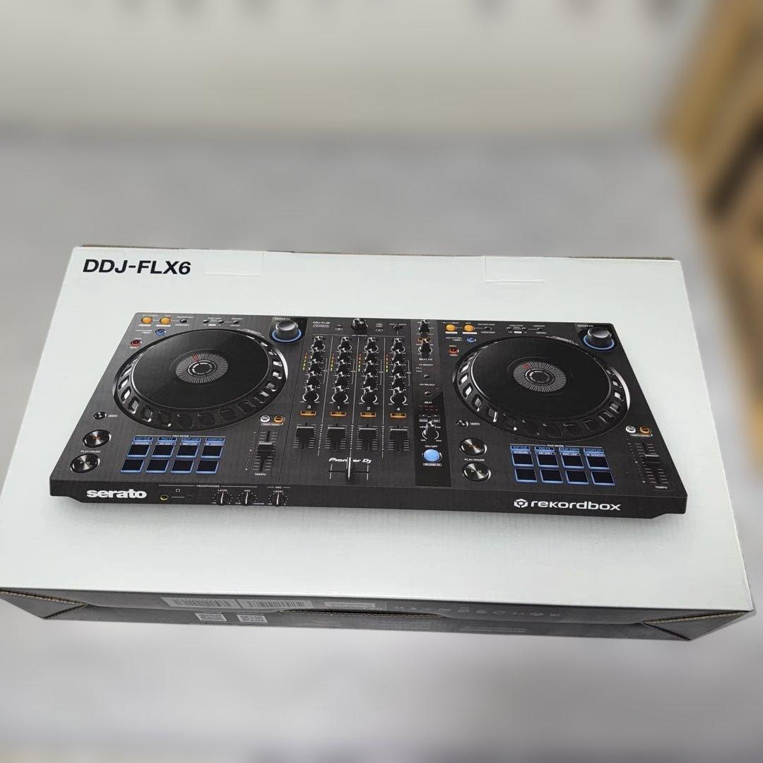 【F太】　DDJ-FLX6 持ち運び用ケース　箱付き　コントローラー