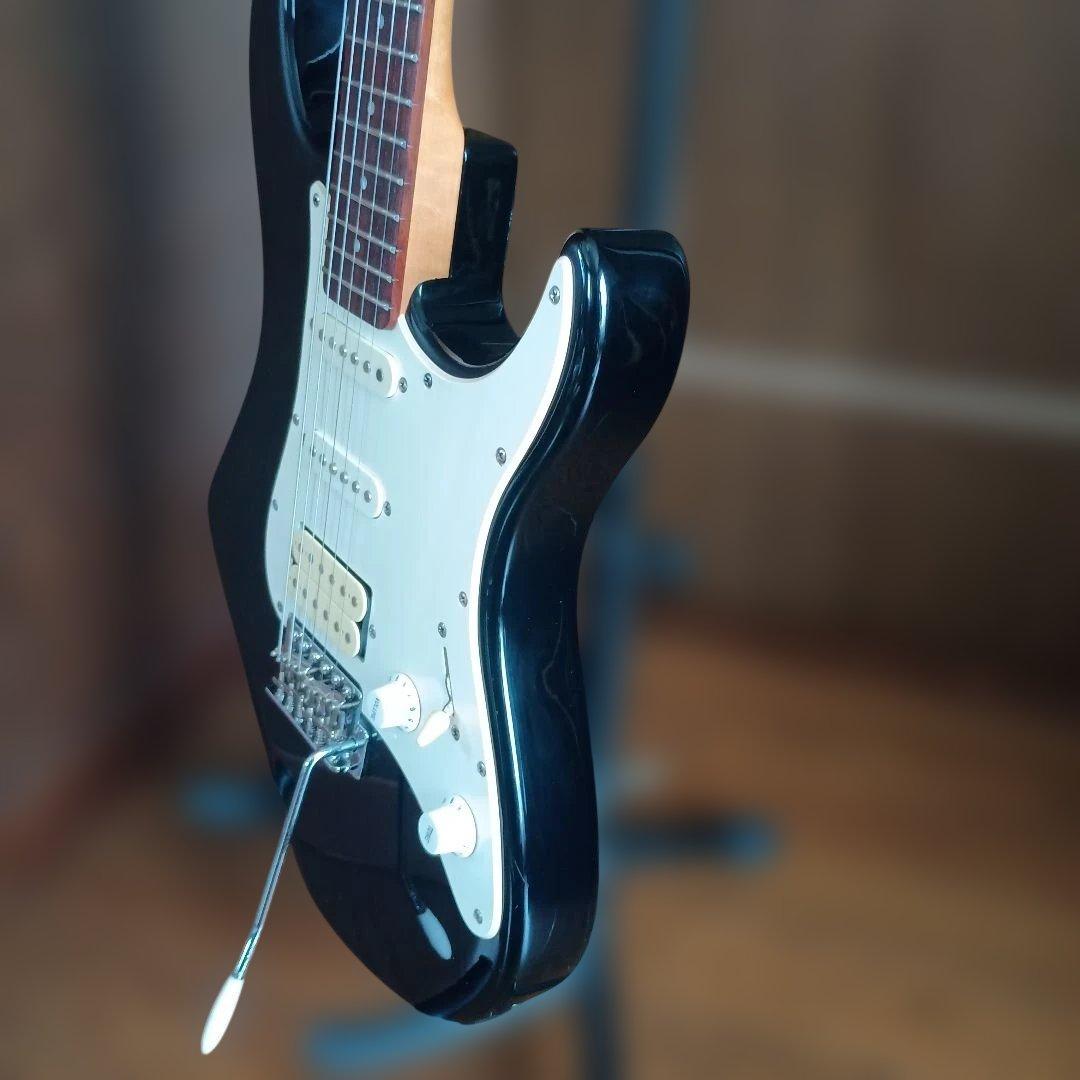 ギター YAMAHA EG112