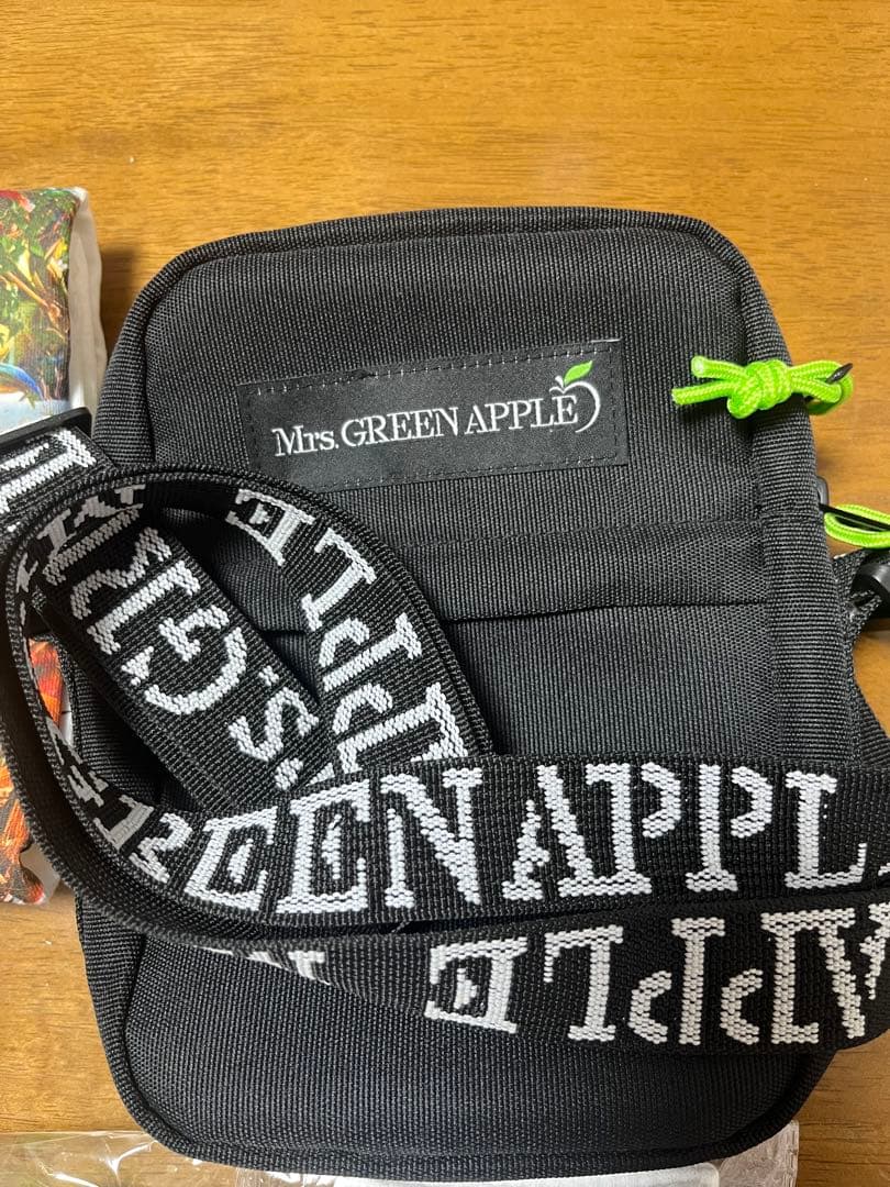 Mrs. GREENAPPLE　ANTENNA　FC 受注生産限定BOX