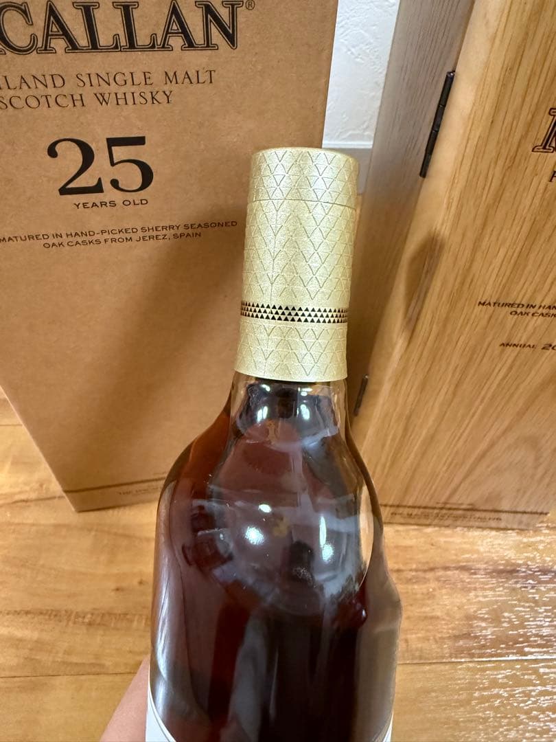 MACALLAN 25年 700ml ウイスキー 木箱付 新品未開封 マッカラン