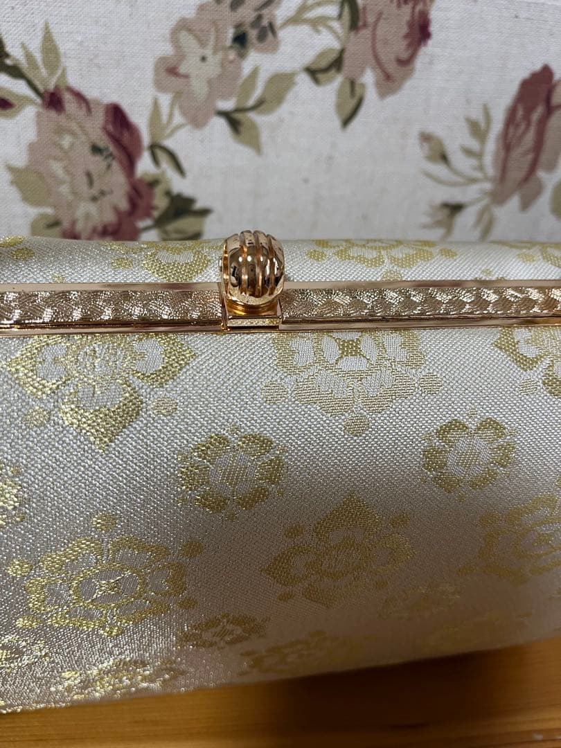 新品　アイボリー花柄和装用バッグと草履セット