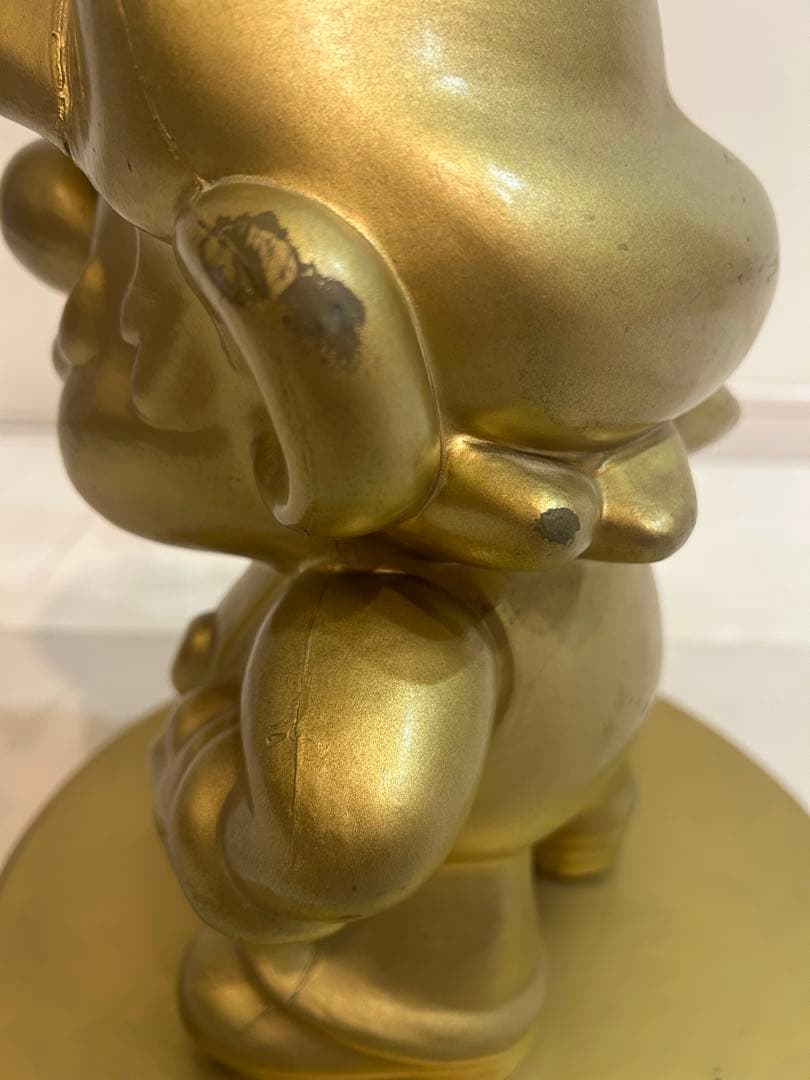 任天堂 スーパーマリオ ゴールド 黄金のマリオ像 非売品　台座有