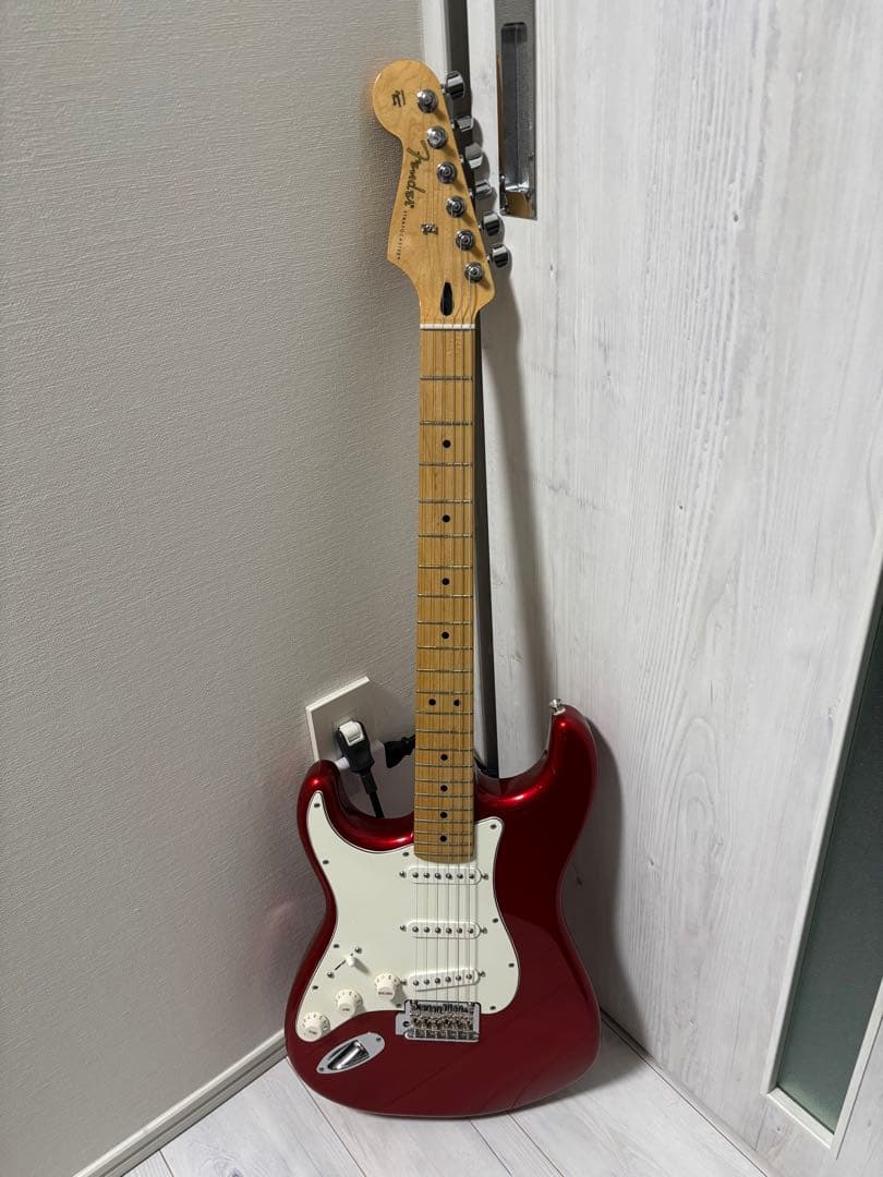 Fender Mexico Player Stratocaster lefty赤