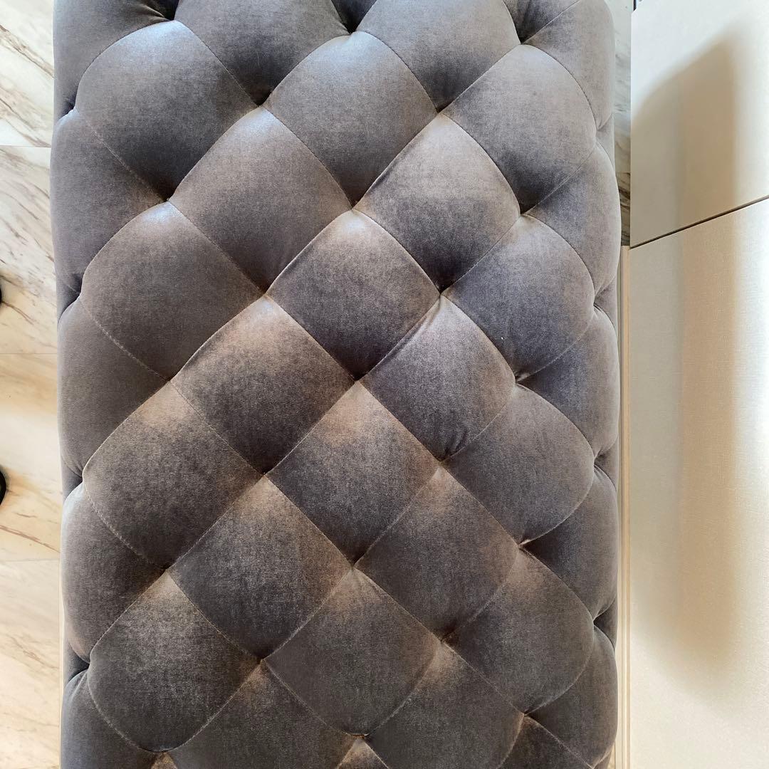 9月上旬まで期間限定　ベルベット ソファ　オットマン　チェスターフィールド調