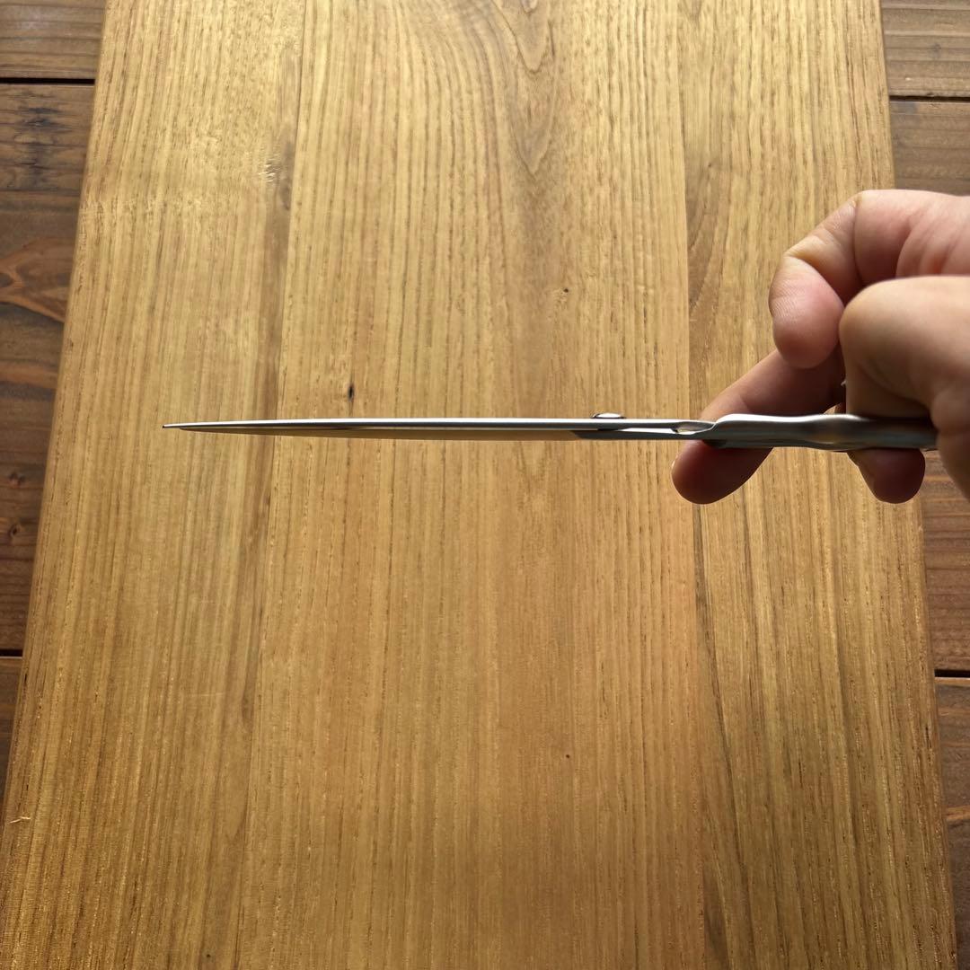 TAA 極薄刃　超仕上げストレートシザー　7インチ