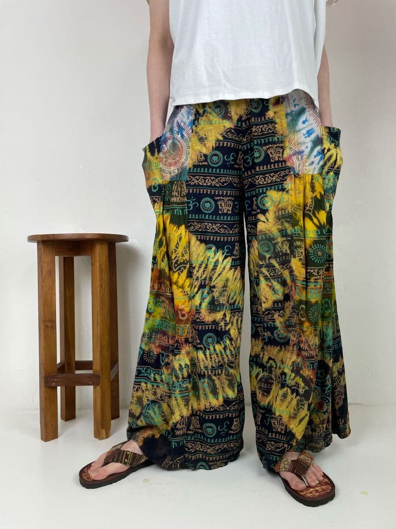 専用です！　　レーヨンアラジンパンツ　ヒンディー文字　タイダイ染め　F121