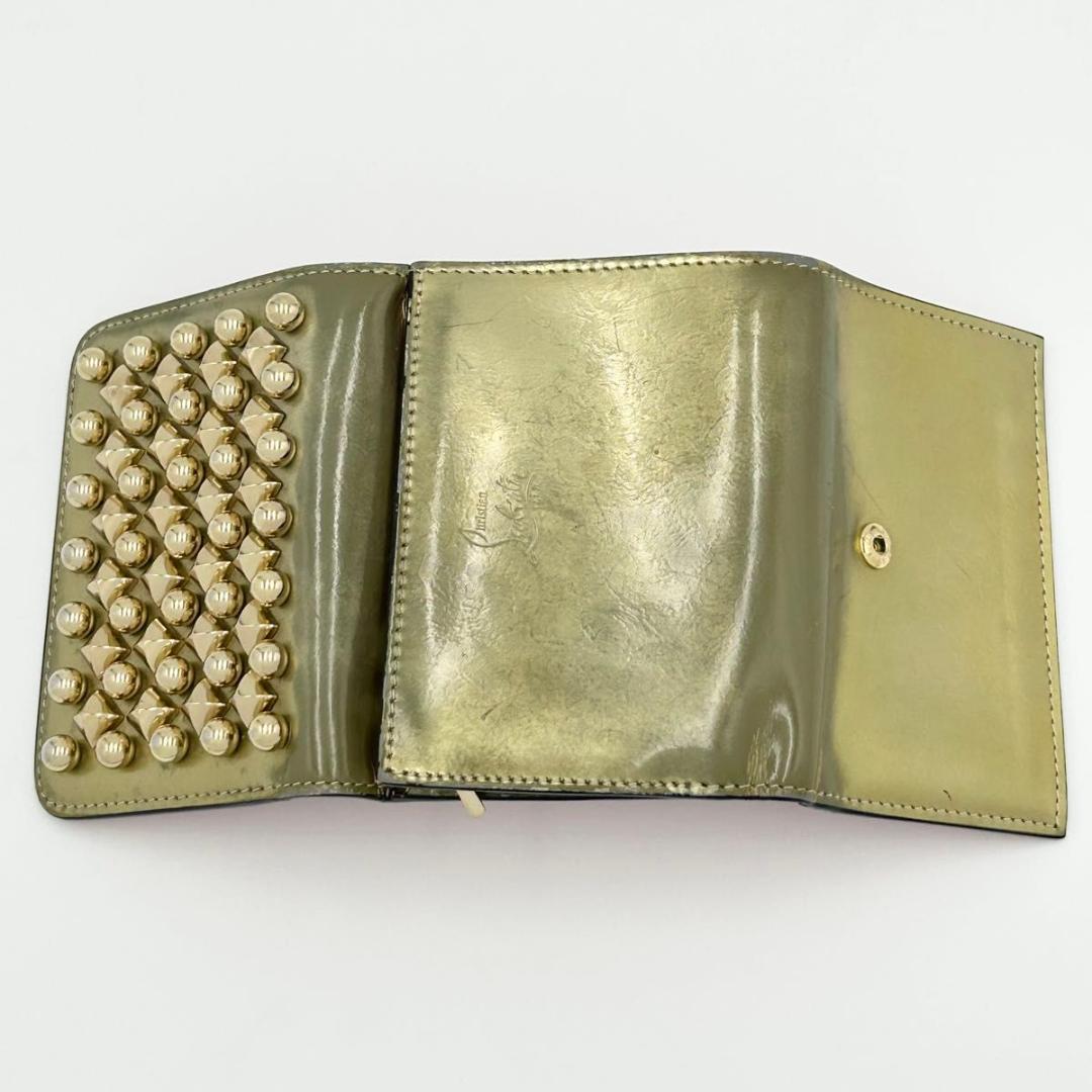 クリスチャン ルブタン マカロン ゴールド スタッズ 三つ折り財布