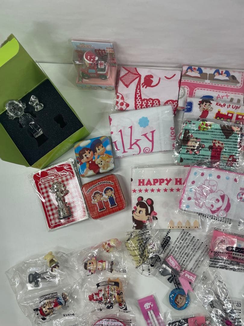 ア*ビ様 ペコちゃん グッズ キーホルダーセット 大量 引退セット